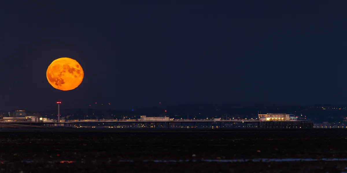 Hunters Moon Over Worthing