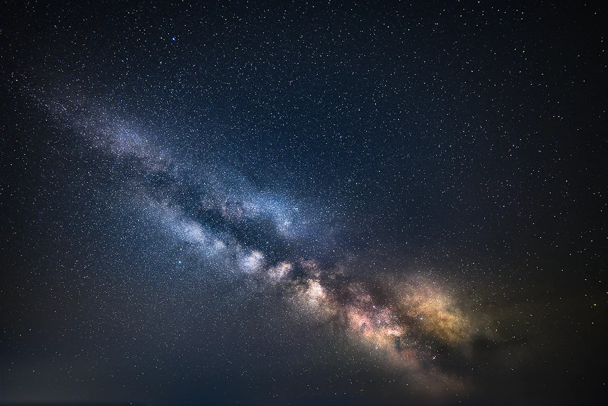 The Milky Way building over Cuckmere Haven, viewed during the wait before the galactic core fully emerged